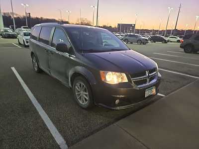 2019 Dodge Caravan, Grand, $11999. Photo 2