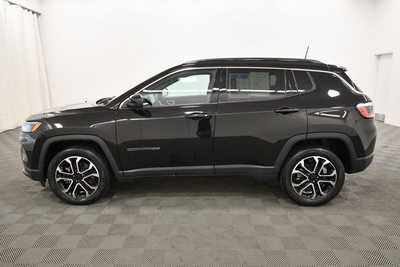 2023 Jeep Compass, $22499. Photo 4