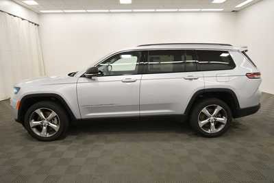 2021 Jeep Grand Cherokee L, $28499. Photo 4