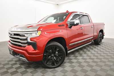 2022 Chevrolet 1500 Crew Cab, $46999. Photo 2