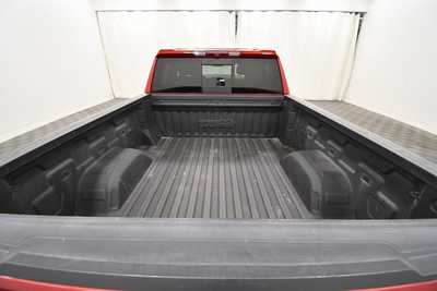 2022 Chevrolet 1500 Crew Cab, $46999. Photo 7