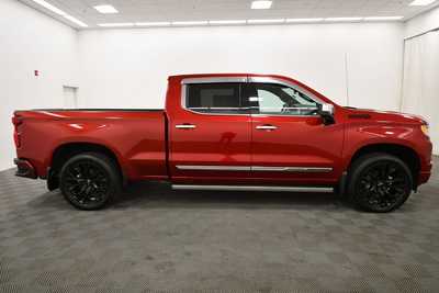 2022 Chevrolet 1500 Crew Cab, $46999. Photo 9