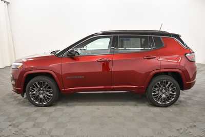 2022 Jeep Compass, $22249. Photo 4