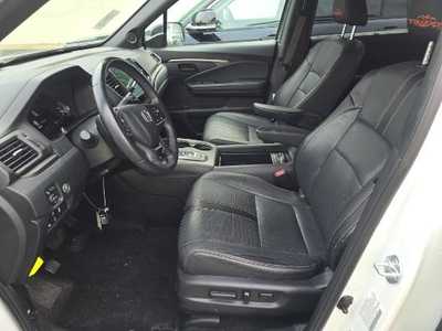 2022 Honda Passport, $35999. Photo 3