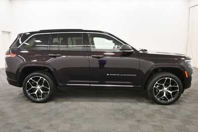 2022 Jeep Grand Cherokee, $35999. Photo 9