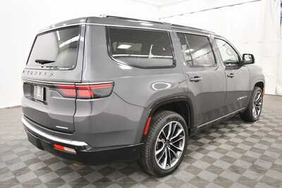 2022 Jeep Wagoneer, $40499. Photo 8