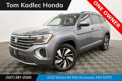 2024 Volkswagen Atlas, $32499. Photo 1