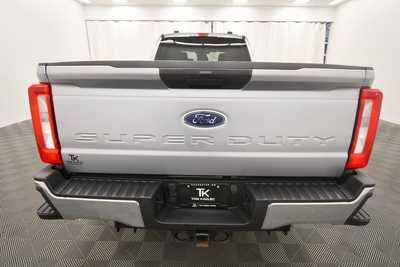 2023 Ford F250 Crew Cab, $44999. Photo 6