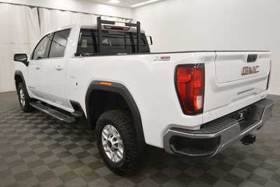 2023 GMC 2500 Crew Cab, $50999. Photo 5