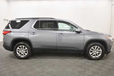 2020 Chevrolet Traverse, $18749. Photo 9