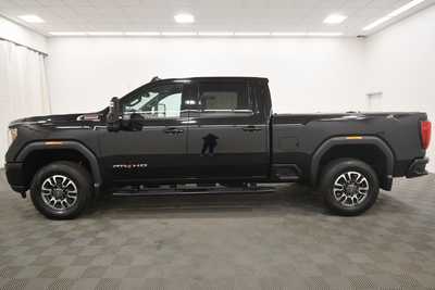2021 GMC 2500 Crew Cab, $55999. Photo 4