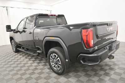2021 GMC 2500 Crew Cab, $55999. Photo 5