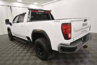 2021 GMC 2500 Crew Cab, $40999. Photo 5