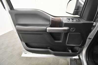 2015 Ford F150 Crew Cab, $22999. Photo 12