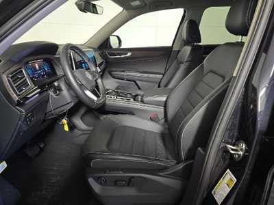 2025 Volkswagen Atlas, $39999. Photo 3
