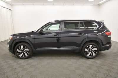 2025 Volkswagen Atlas, $36499. Photo 4