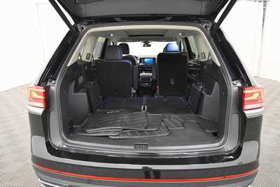 2025 Volkswagen Atlas, $36499. Photo 7