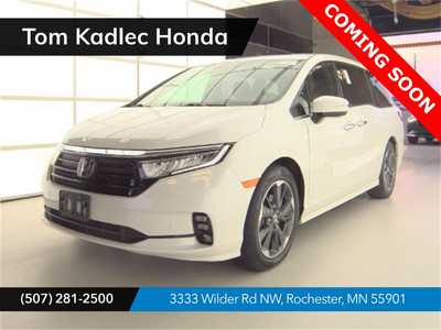 2023 Honda Odyssey, $42999. Photo 1