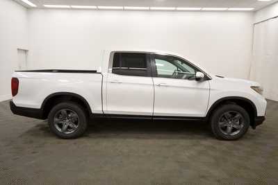 2023 Honda Ridgeline, $33499. Photo 4
