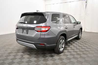 2025 Honda Pilot, $47050. Photo 7