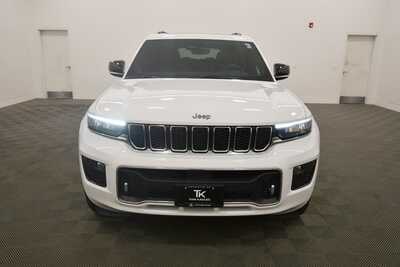 2023 Jeep Grand Cherokee L, $34384. Photo 11