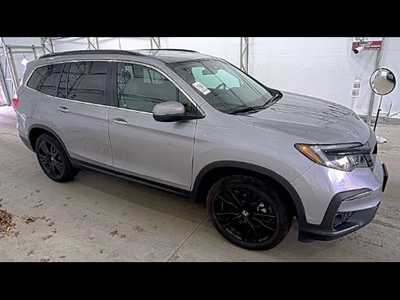 2022 Honda Pilot, $34999. Photo 2