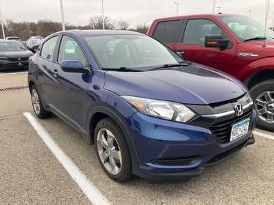 2017 Honda HR-V, $15999. Photo 2