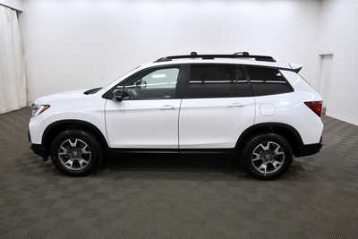 2022 Honda Passport, $24999. Photo 4