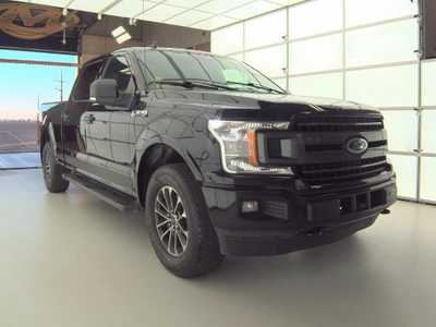 2020 Ford F150 Crew Cab, $28999. Photo 2