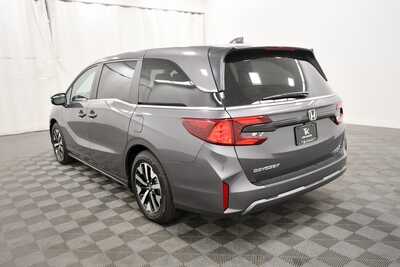 2026 Honda Odyssey, $41999. Photo 5