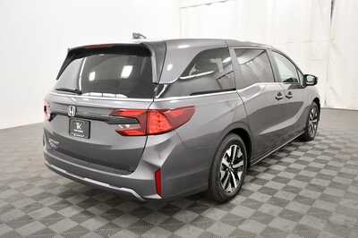 2026 Honda Odyssey, $41999. Photo 7