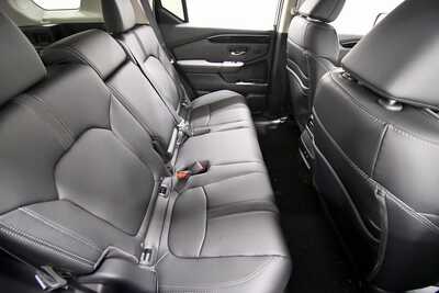 2026 Honda Passport, $47910. Photo 8