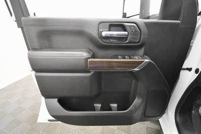 2023 Chevrolet 2500 Crew Cab, $48999. Photo 12