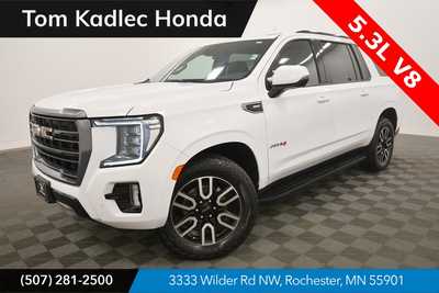 2023 GMC Yukon XL, $56999. Photo 1
