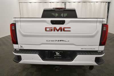 2024 GMC Sierra 2500HD, $70781. Photo 6