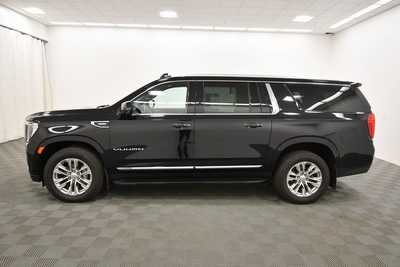 2022 GMC Yukon XL, $54499. Photo 4