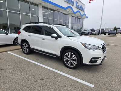 2019 Subaru Ascent, $13999. Photo 2