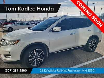 2019 Nissan Rogue, $. Photo 1