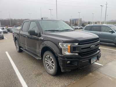2020 Ford F150 Crew Cab, $29999. Photo 2