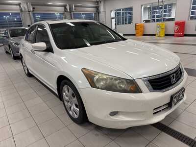 2009 Honda Accord, $7999. Photo 2