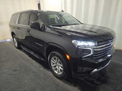 2024 Chevrolet Suburban, $56202. Photo 2