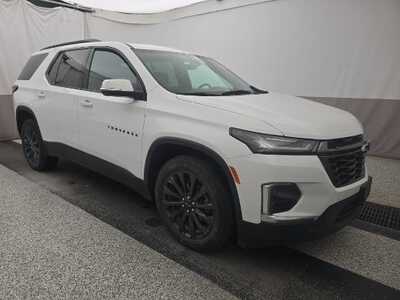 2022 Chevrolet Traverse, $30999. Photo 2