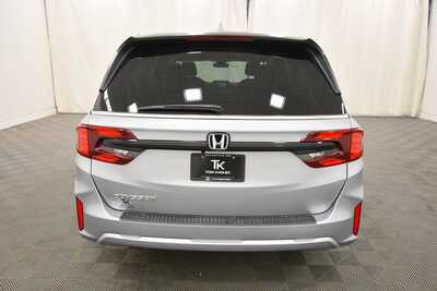 2025 Honda Odyssey, $38999. Photo 6