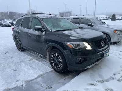 2019 Nissan Pathfinder, $15999. Photo 2