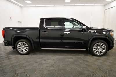 2020 GMC 1500 Crew Cab, $32499. Photo 9