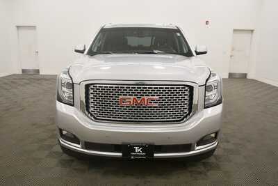 2016 GMC Yukon XL, $15749. Photo 11
