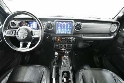 2020 Jeep Gladiator, $26999. Photo 3