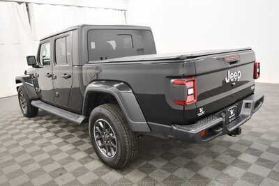 2020 Jeep Gladiator, $26999. Photo 5