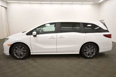 2026 Honda Odyssey, $49445. Photo 4