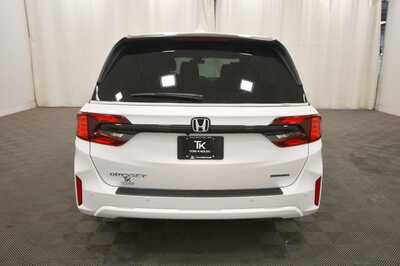 2026 Honda Odyssey, $49445. Photo 6